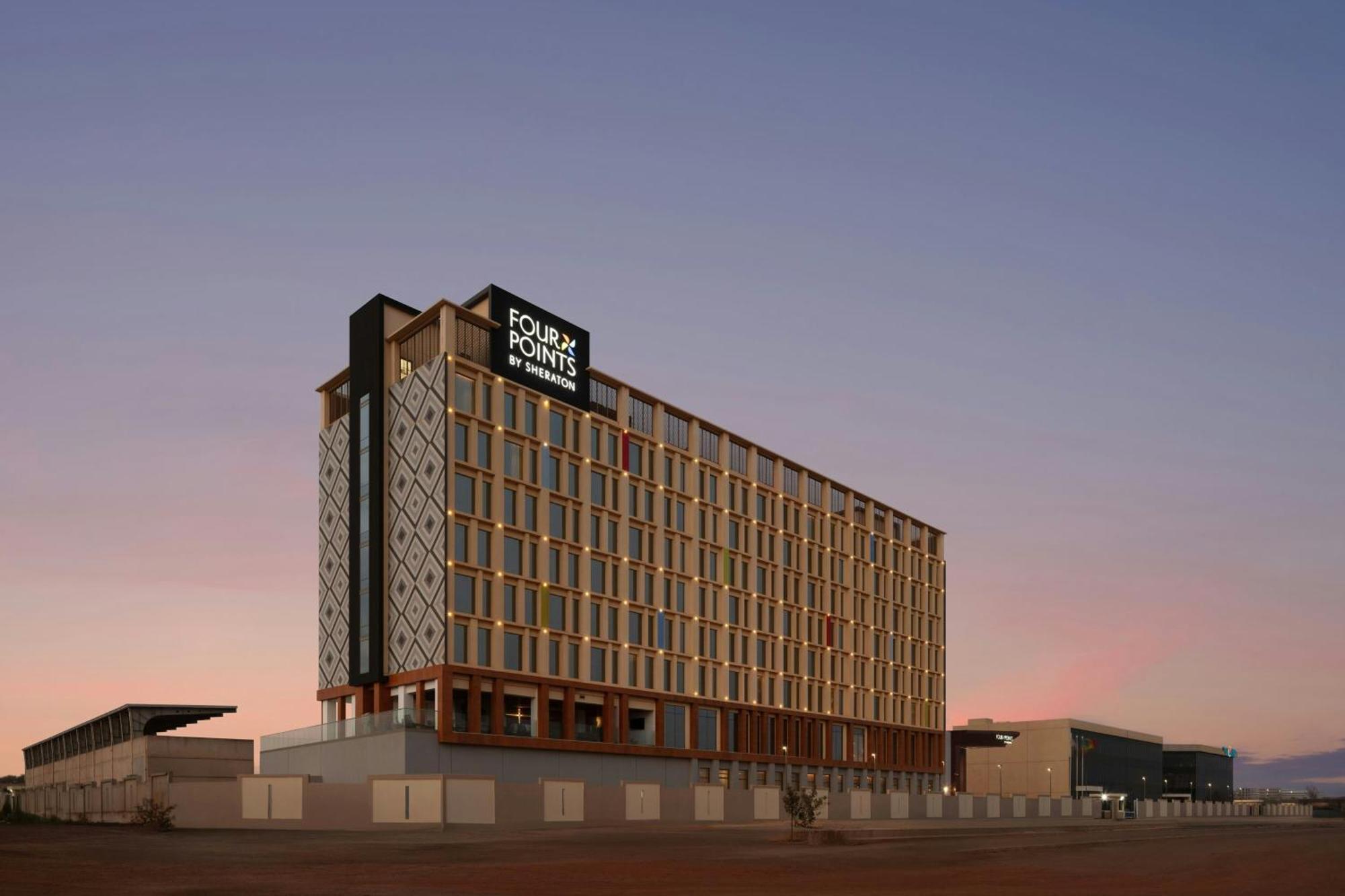 Four Points By Sheraton Dakar Diamniadio Noflaye Экстерьер фото