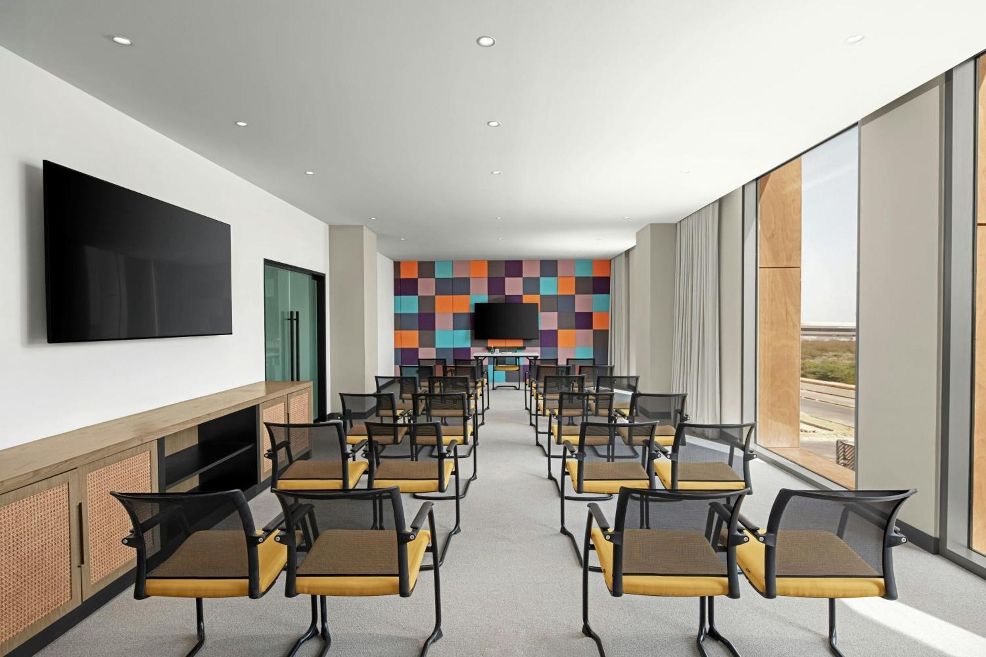 Four Points By Sheraton Dakar Diamniadio Noflaye Экстерьер фото